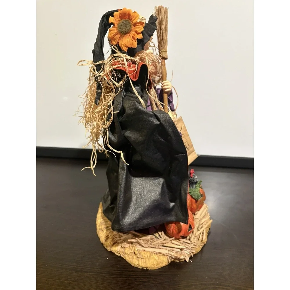 Vintage Paper Mache 12